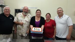 C Side opening with cake