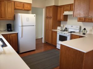 nantucket house kitchen