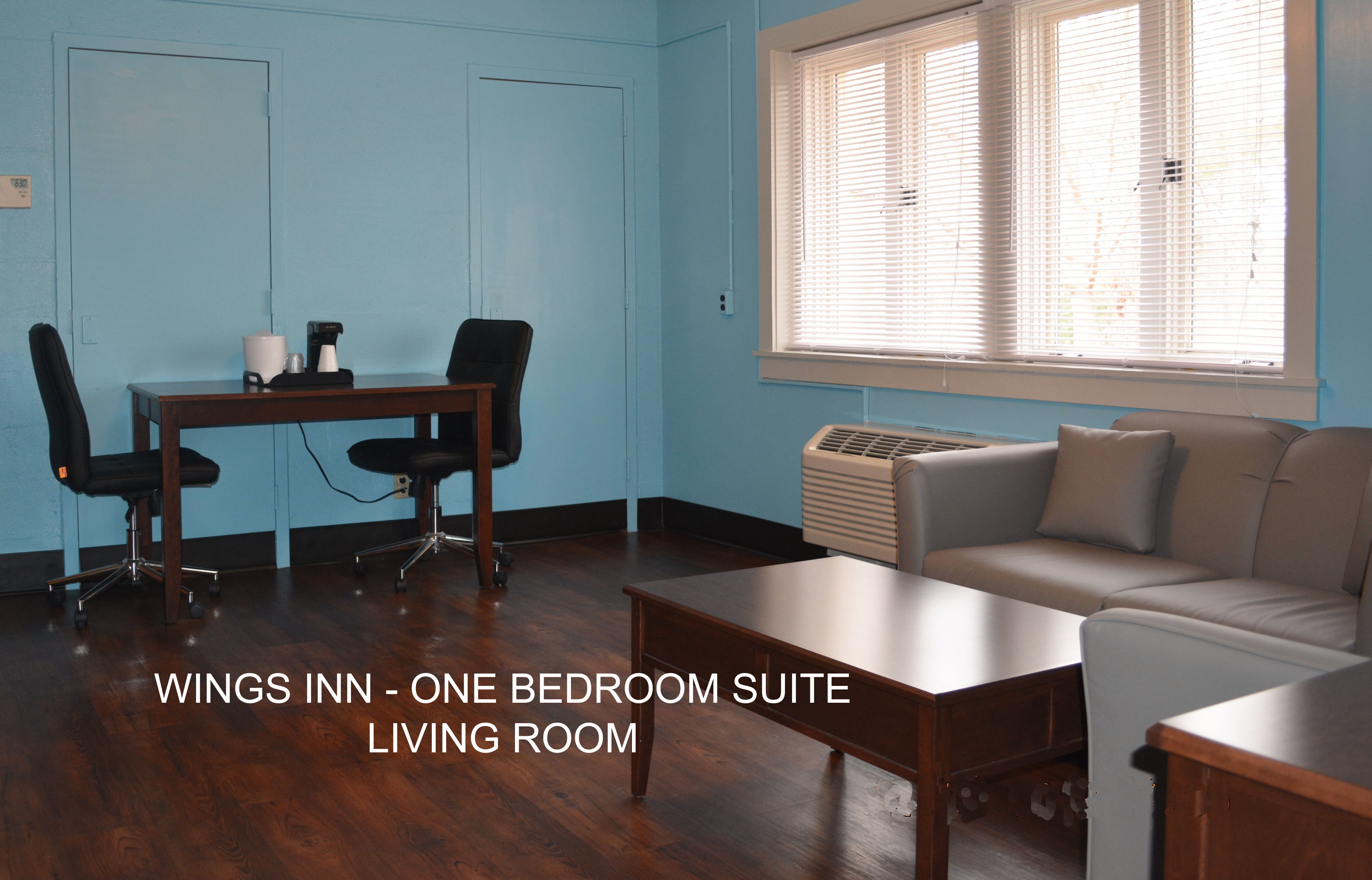 WI_Ste_Sitting Room2_2